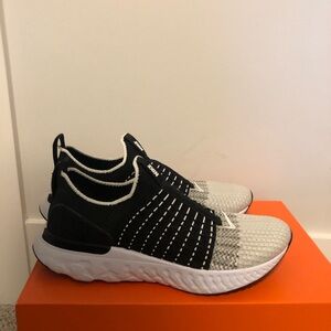 Nike React Phantom Run FK 2